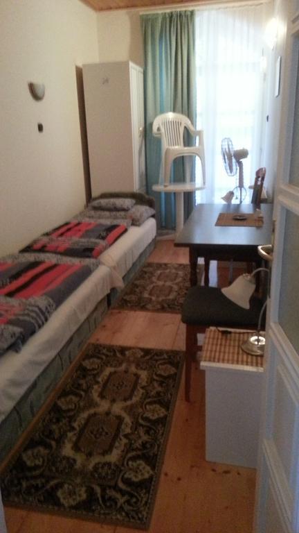 Csokonai Guesthouse Zamárdi 部屋 写真