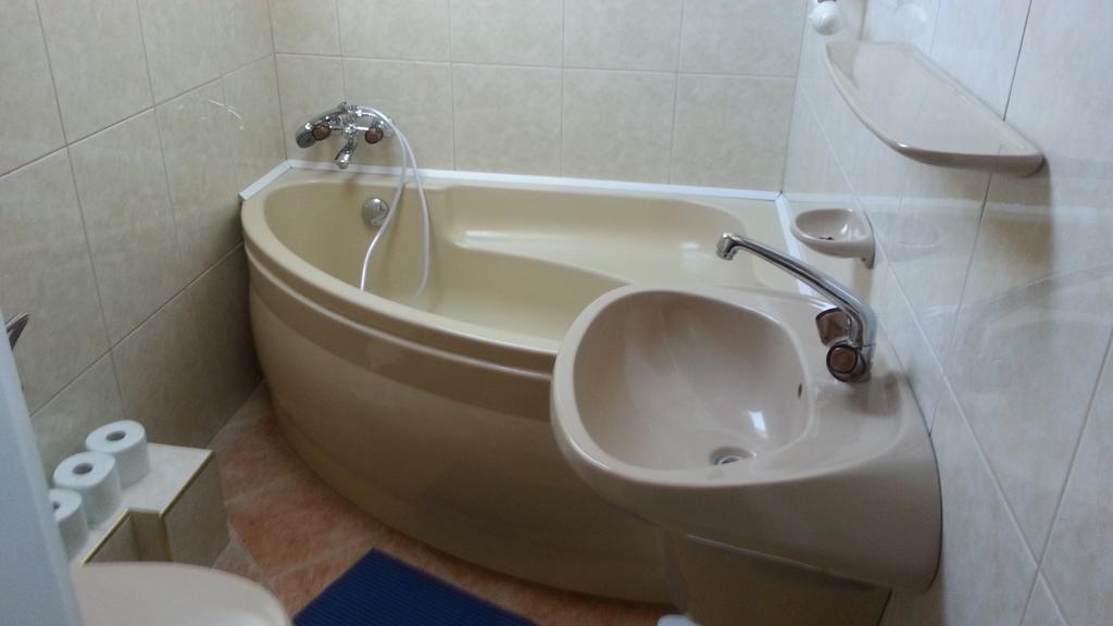 Csokonai Guesthouse Zamárdi 部屋 写真