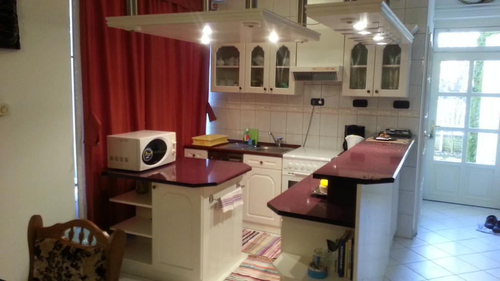 Csokonai Guesthouse Zamárdi 部屋 写真